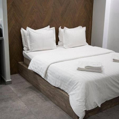 Rooster Suites Athen Exterior foto